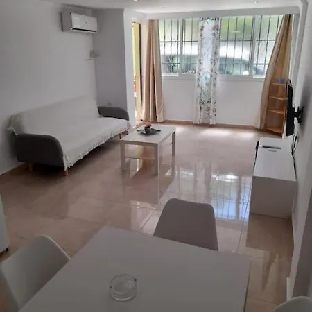 Apartamento Garcia Noblejas - Apartamento En *