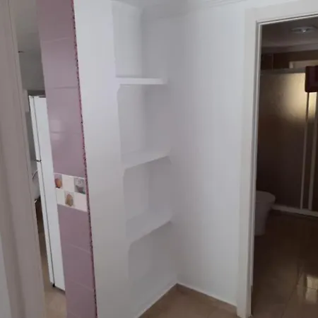 Garcia Noblejas - Apartamento En Málaga