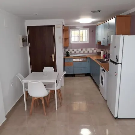 Garcia Noblejas - Apartamento En * Malaga